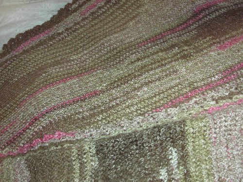 HAND CRAFTED FOREST FRIENDS (GREENS & PINKS) OLORS BLANKET/THROW - BABY TO ADULT - Picture 5 of 8