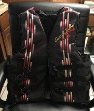 CUT 'N JUMP Water Ski Vest Life Jacket Chest Size 36-40 Med Black