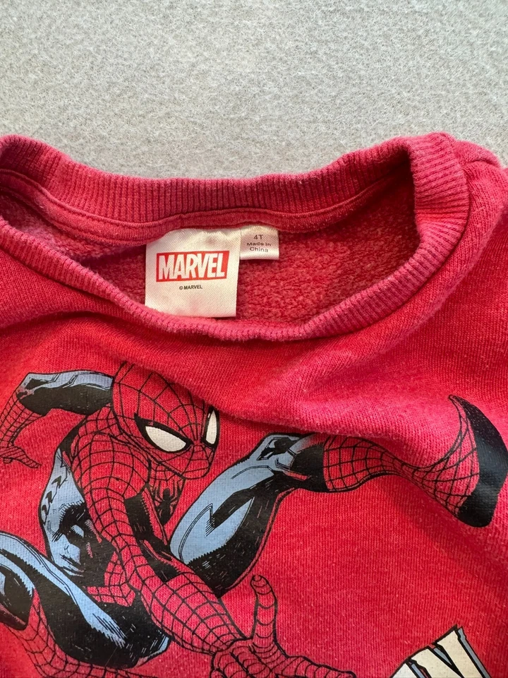 Marvel Spiderman Sweatshirt Kids Boy's 4T Red Fleece Superhero Crew - Image 2 of 4
