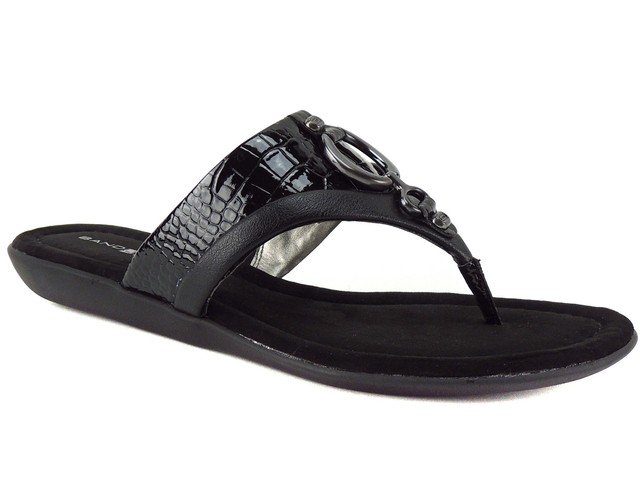 bandolino flip flops