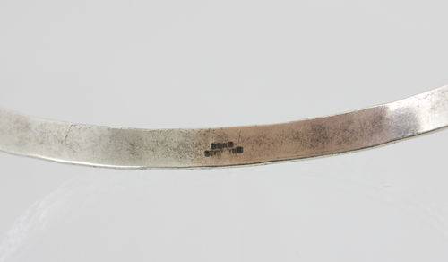 2 Beau Sterling Armreif Armbänder geprägte Herzen & Blumen + Deko Design Gr. 8 - Bild 4 von 11