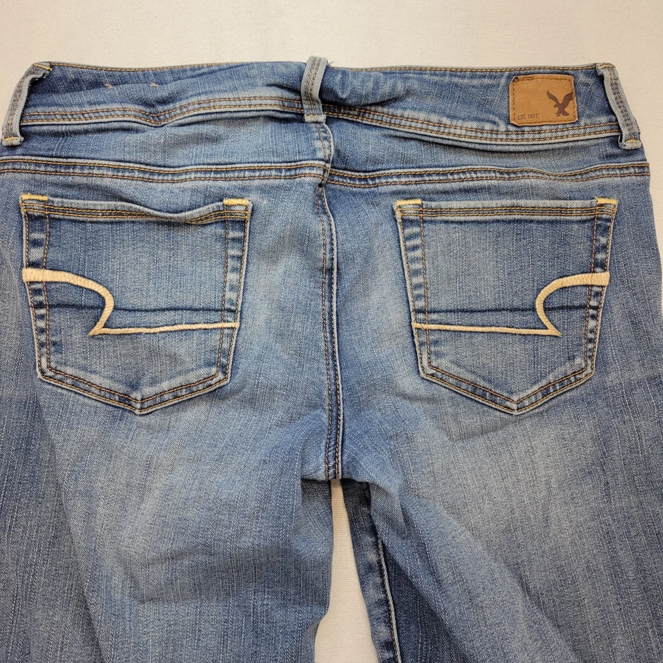 American Eagle Jeans Womens 10 Blue Kick Boot Low Rise Light Wash Stretch Denim - Image 4 of 4