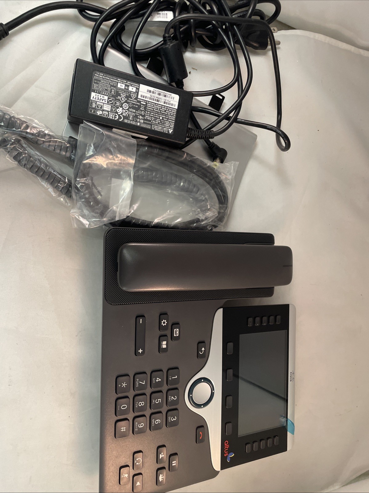 Cisco CP-8851-3PCC-K9 Wall Mountable IP Phone