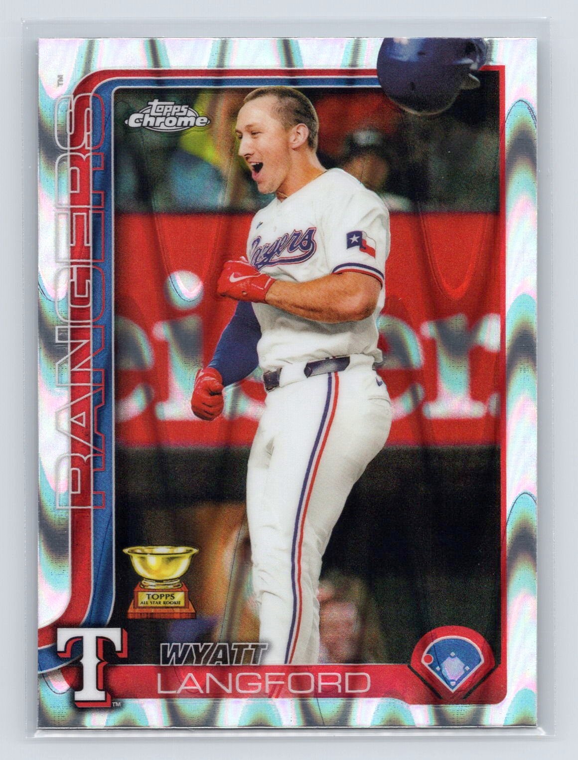 2025 Topps Chrome #68 Wyatt Langford Raywave Refractors