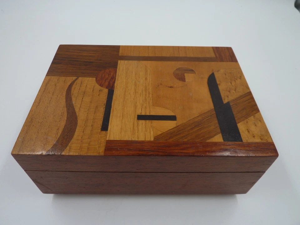 Schmuck Schatulle Holz Einlegearbeiten Art Deco geom. Bauhaus Design Spieluhr - Bild 2 von 4