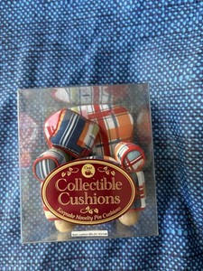 Keepsake novelty pin cushions - multi-coloured plaid fabric #homedecor