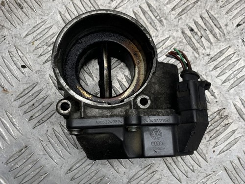Volkswagen PASSAT B6 2007 Diesel 103kW Drosselklappenventil 03G128063A DRA40337