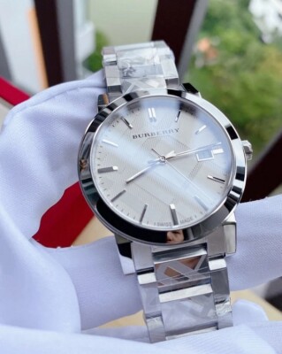 「本日限定価格」◆BURBERRY BU9037 クォーツ シルバーメンズ腕時計 バーバリー/Burberry/時計/THE CITY/メンズ/スイスメイド/BU9037