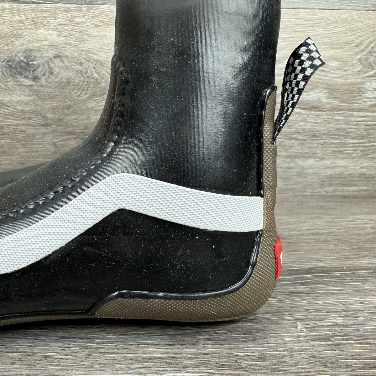 Vans Surf Boot 2 Hi V 5mm Black White Gum Boots Men's 5 Womens 6.5
