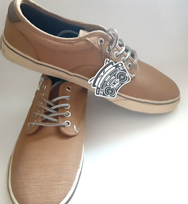 FMS Board Shoes 11 1/2 Men's Endo Low Top RARE Skateboard Designed with Keychain