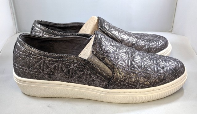 skechers quilted slip on