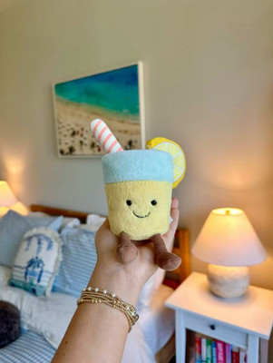 Jellycat Amuseables Lemonade Plush – Rare Food Collection 2026
