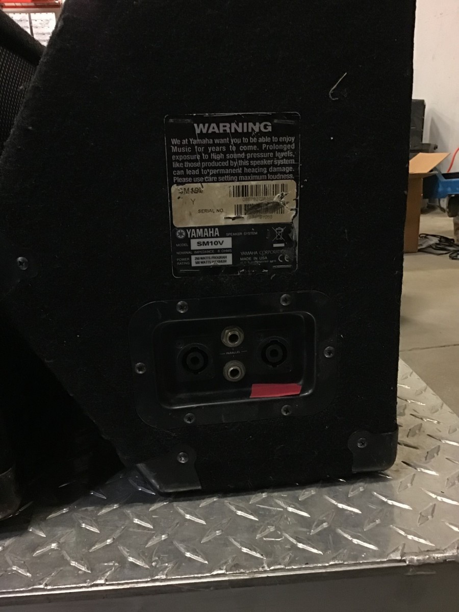 Yamaha SM10V 10-Inch 2-Way Passive Floor Monitor Loudspeaker