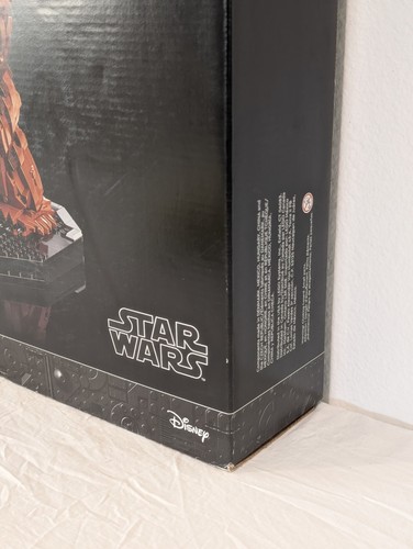 LEGO Star Wars: Chewbacca (75371) - New Sealed! - Picture 9 of 24