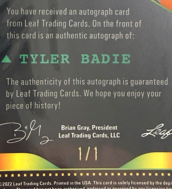 2022 Leaf Valiant Football Rising Stock Gold Auto 1/1 Tyler Badie #RS-TB1 view 3