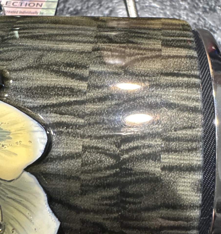 Bolso sin asas Debbie Brooks plateado satinado bolso de mano negro blanco flores nuevo con etiquetas Foto 3 de 4