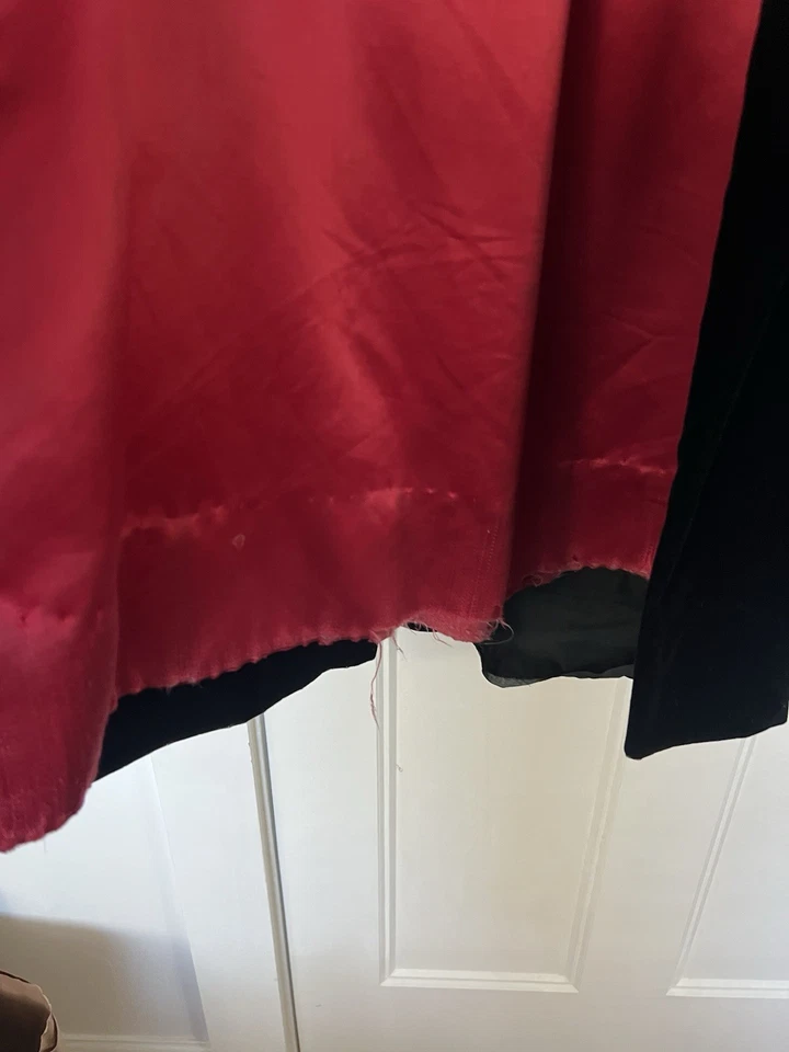 Vintage Black Velvet Cloak w/ Red Interior - Image 4 of 4