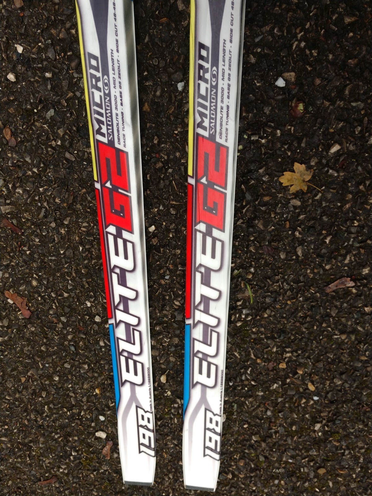 Salomon Skate sci di fondo 200 cm misura 42 43 27 cm bastoncini carbonio 150 cm