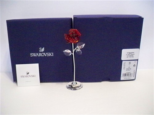 SWAROVSKI LARGE RED ROSE 5490756 FLOWER DREAMS - Picture 8 of 9