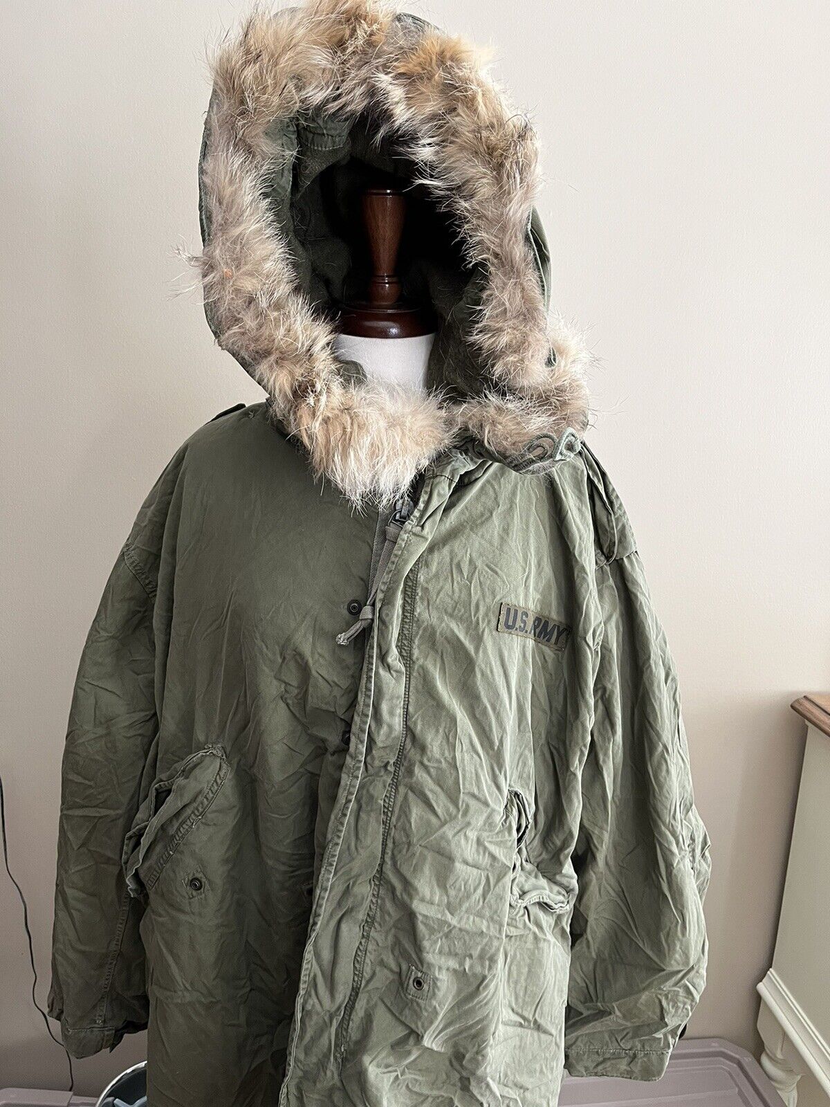 Vintage M-1951 Large Fishtail Parka Shell W/ Liner With Real Fur Hood