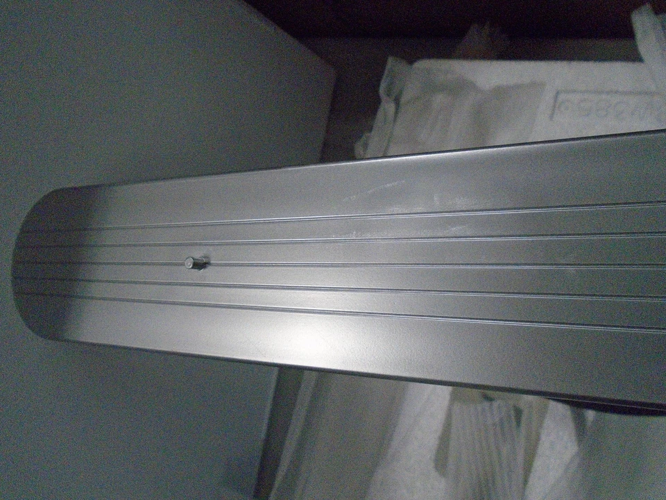 SILVER SURFER BOWEN DESIGNS ESTATUA TAMAÑO COMPLETO ESCULPIDA POR RANDY BOWEN NUEVA (BLEMA) Foto 3 de 4