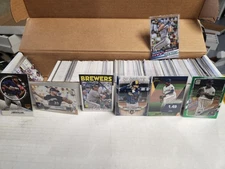 Lot of 650 Topps Milwaukee Brewers Yelich RC Team Inserts TL370