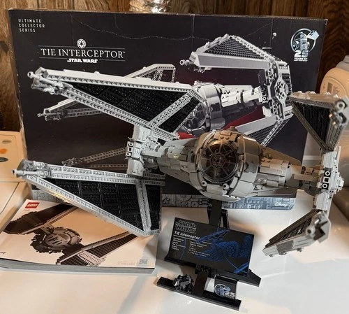 LEGO Star Wars UCS Tie Interceptor 75382 W/ Box and Instructions No Minifigure