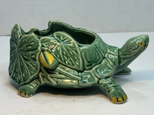 McCoy Green Turtle Water Lilies Planter Vintage 1950s Mid Century Ceramic