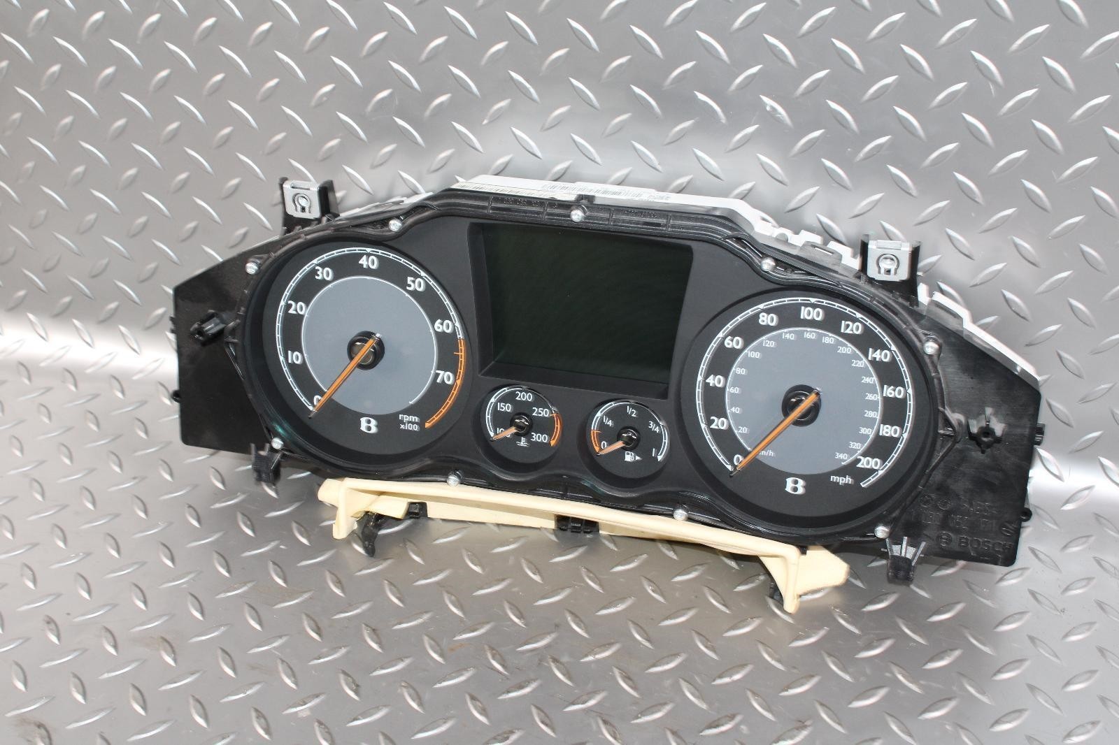 Bentley Flying Spur Instrument cluster