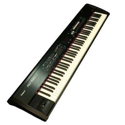 Roland RD-700NX ステージピアノ｜送料込み｜動作良好 Roland RD-700NX Stage Piano 88-Key SuperNATURAL PHA III Ivory Feel