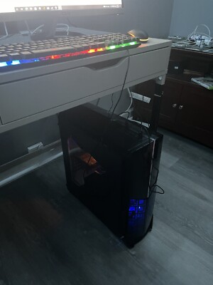 Custom Gaming PC,AMD FX(tm) Eight score Processor GHz, 16 GB RAM, Windows 10 Pro