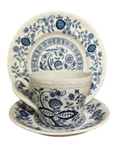 WEDGWOOD TUNSTALL Chinoiserie BLUE HERITAGE PATTERN CUP SAUCER SIDE PLATE