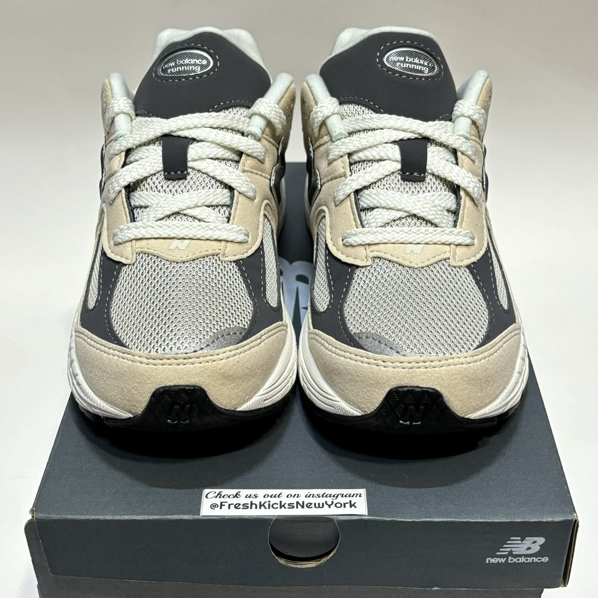 New Balance 2002R Sandstone Magnet Little Kids Size 2Y Youth