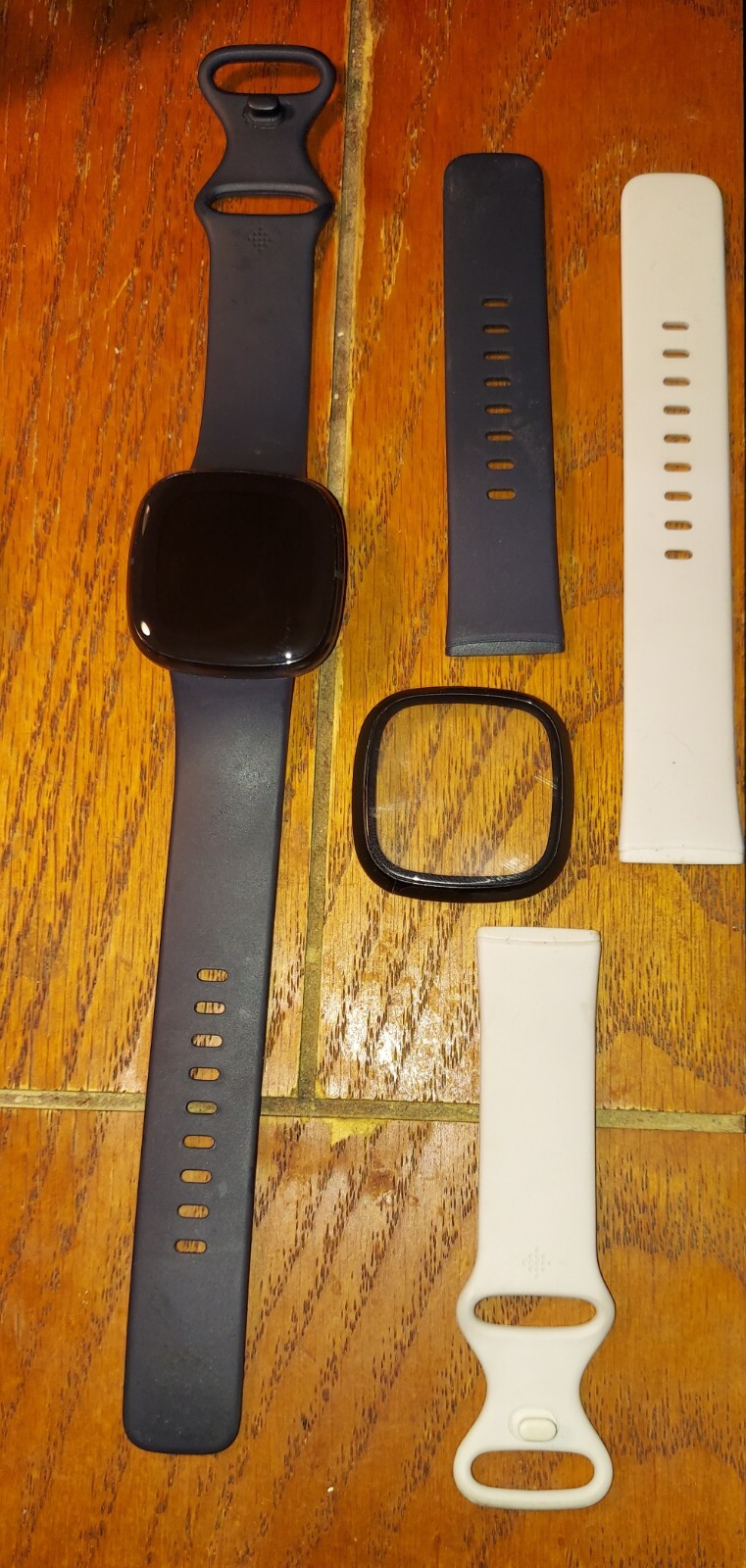 Fitbit Sense Advanced Health Tracker in Graphite Like New Condition-image