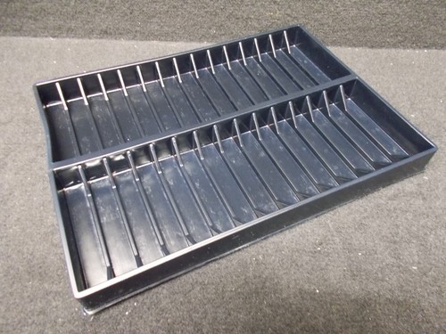 Aufbewahrungsdeck für 30 MC's, aus Kunststoff, schwarz. #IK-518 - 第 1/2 張圖片