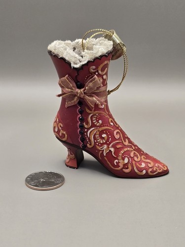 Ashton Drake Stepping In Time Ornament Collection "Lady In Waiting" Shoe - 第 1/6 張圖片