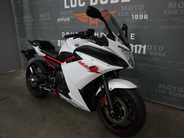2013 Yamaha FZ6R in Sport Bikes in Drummondville - Image 2