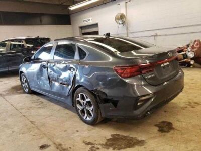 Used Automatic Transmission Shift Lever Assembly fits: 2019 Kia Forte  Grade B