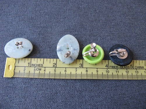 Vintage green black & marbled gray plastic earrings lot - 第 5/12 張圖片