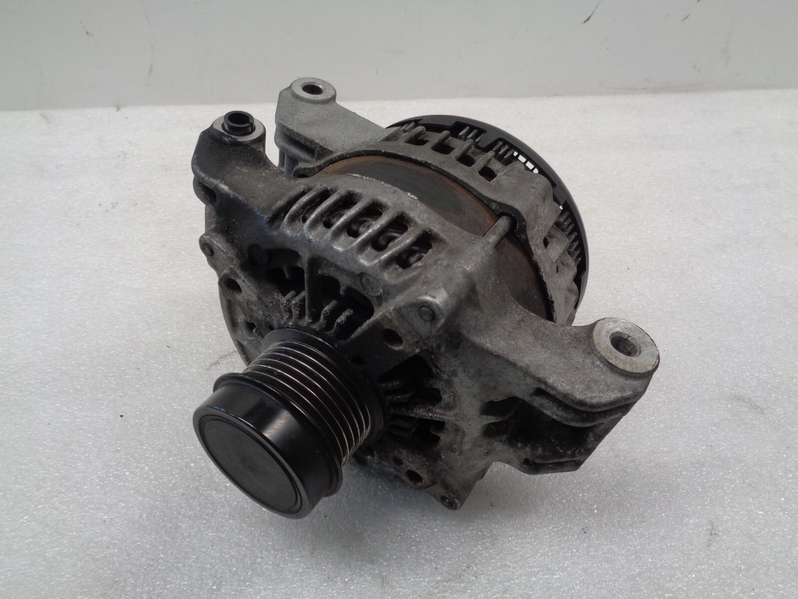 14-19 Maserati Ghibli 3.0L Engine Alternator Generator 30318724485 OEM AK2402127