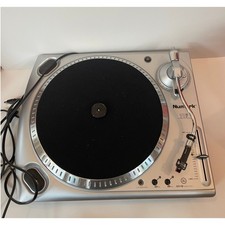 Numark TTUSB Belt Drive Turntable with USB Audio Interface Silver Digitizer