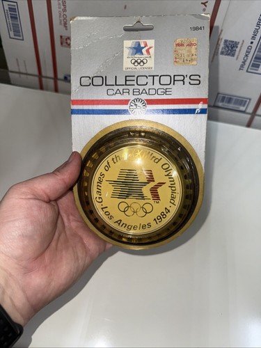 Vintage 1984 23rd Olympics Collector's Car Badge Olympic Rings Motif Los Angeles - Picture 3 of 5