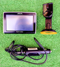 Magellan RoadMate 1440 Automotive Mountable GPS Powers-On Bundle w/Mount GUC