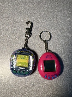 Vintage 1997 Giga Pets MicroChimp Kitty Tiger Electronics Virtual Pet -Untested