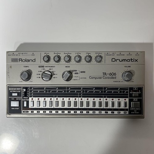 Roland TR-606 Drumatix Vintage Analog Drum Machine Computer from Japan - Picture 2 of 13