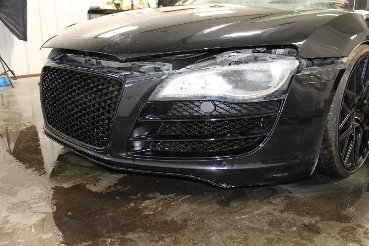 Passenger Right Front Knee Fits 10-15 AUDI R8 3832032