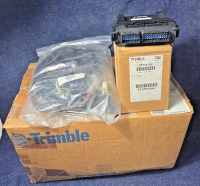 Trimble Field IQ Spray Control System 99104-00 wth Signal Output Module 76774-00