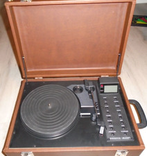 Sharper Image-Stereo CD/VinyI Player Mod. ZI162 Pre Owned Tested Functional