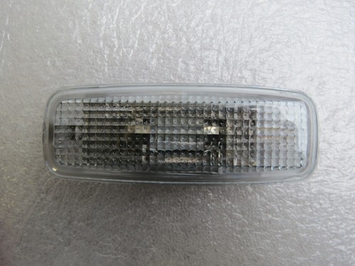 Audi A8 S8 4D Innenraumleuchte Leselampe  M13947 4d0947105a