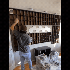 1 Kubbie White Display Case for Funko Pops, Wall Mount & Store Boxes, Cardboard - Picture 5 of 13